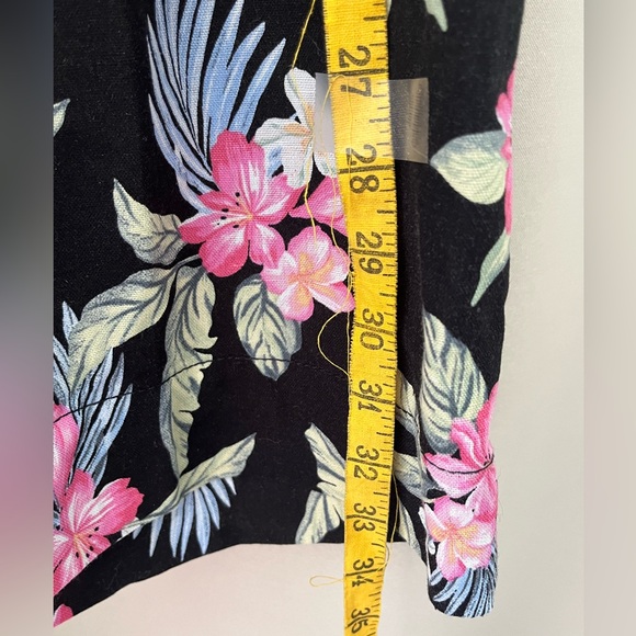 Caribbean Joe & Company floral wide-legged crop pants size Large - Picture 4 of 6